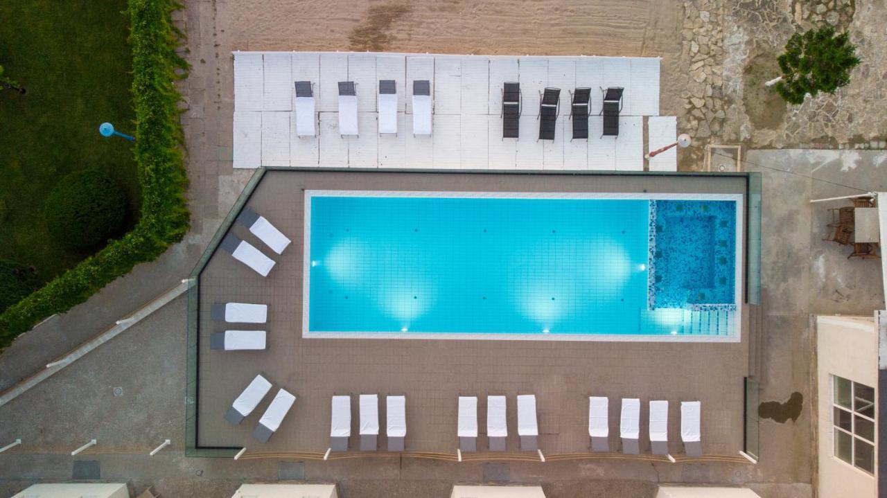 Jijo'S Hotel 마마이아 외부 사진