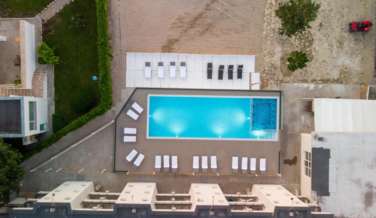 Jijo'S Hotel 마마이아 외부 사진