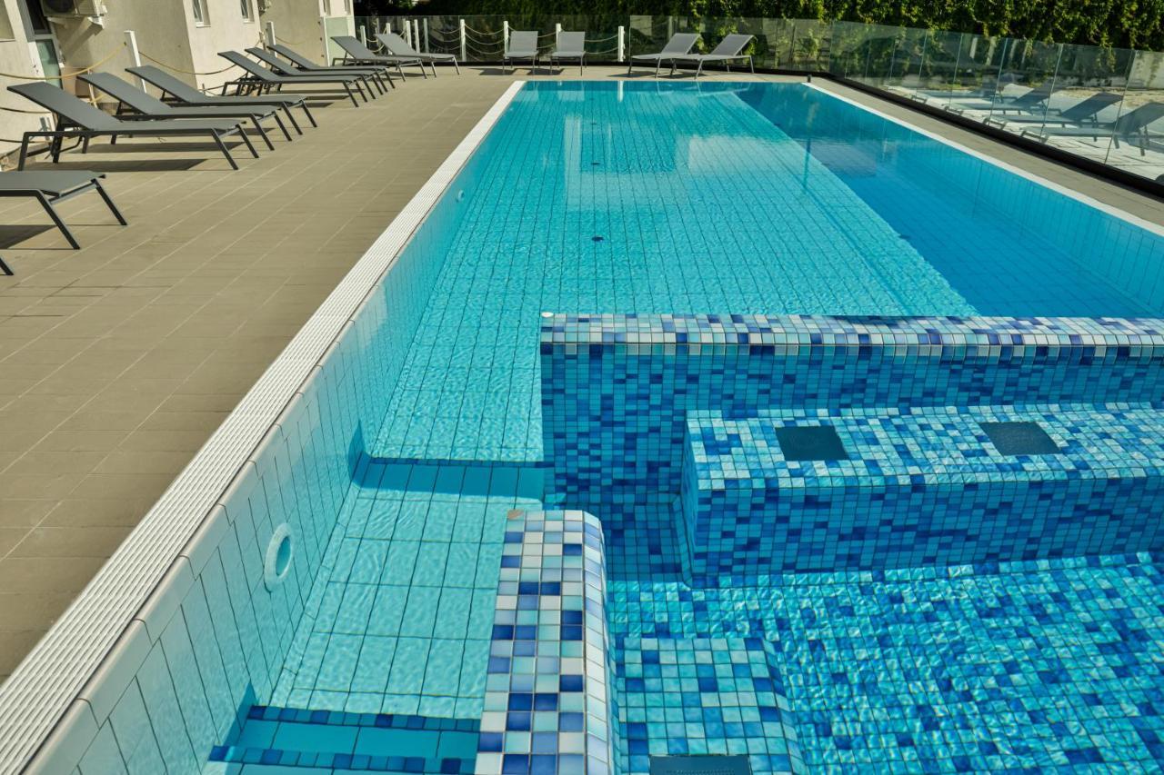 Jijo'S Hotel 마마이아 외부 사진