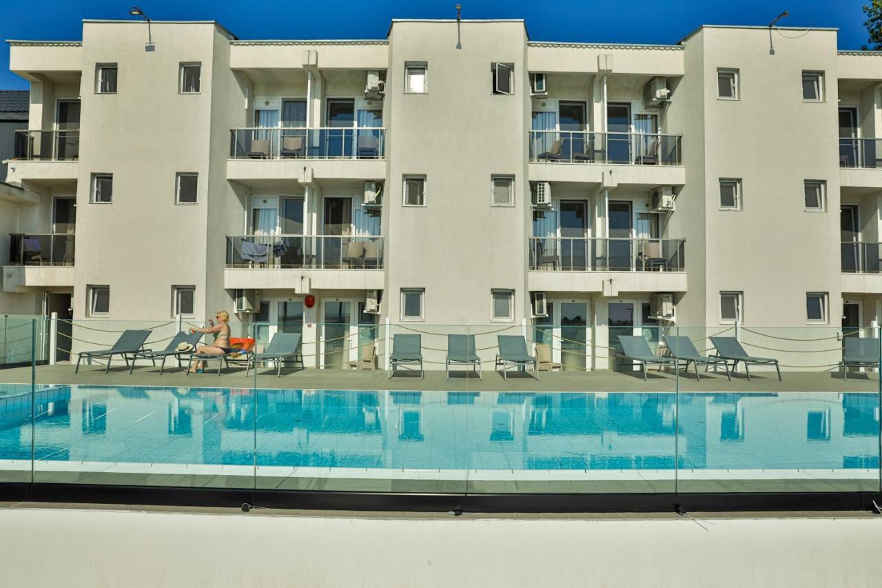 Jijo'S Hotel 마마이아 외부 사진